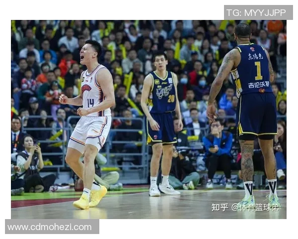 广州篮球队默契配合的背后故事与战术分析 广州篮球队默契配合的背后故事与战术分析